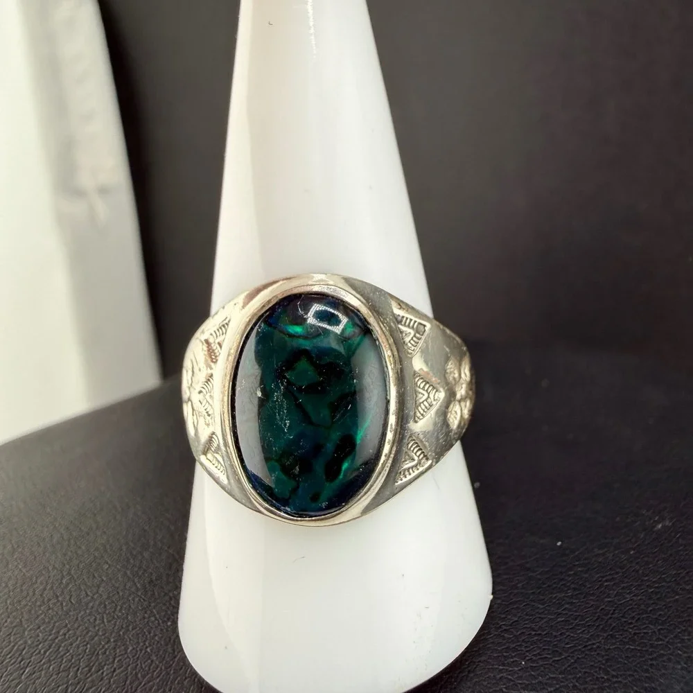 Vintage Abalone Ring Silver Tone Oval Green Blue Signet Sz 10.5 READ